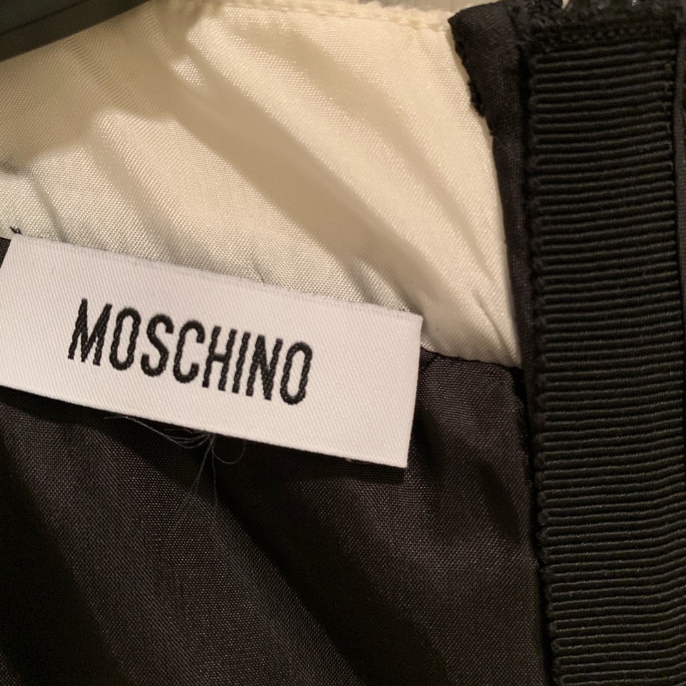 NWT, Moschino dress, black/cream (boucle knit) - Picture 6 of 8